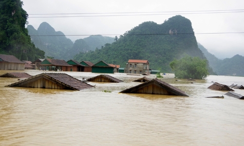 Miền Trung: Sau bão 