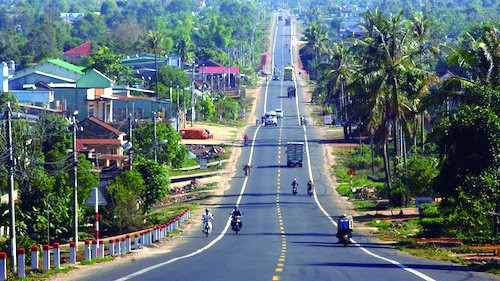 Đường Hồ Chí Minh đoạn qua Tây Nguyên.