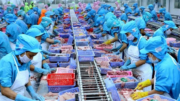 Lo vốn FDI chảy ngược sang Ấn Độ nếu Việt Nam giảm giờ làm.