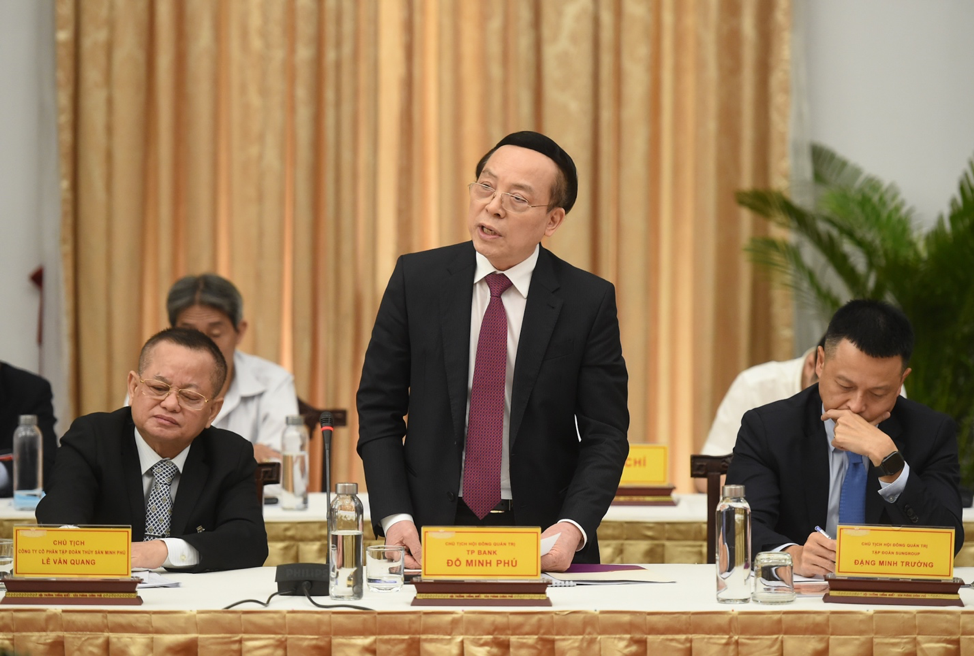 Ông Đỗ Minh Phú, Chủ tịch HĐQT Ngân hàng TPBank: 
