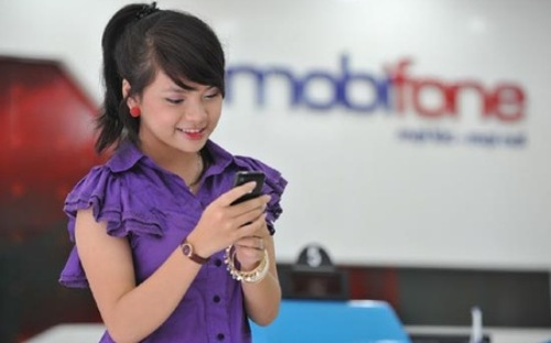 <span style="font-family: 'Times New Roman'; font-size: 15px;">Mức tăng trưởng lợi nhuận của MobiFone năm nay cũng được cho là “khiêm tốn” so với năm ngoái, khi chỉ tăng 5,4%.</span>