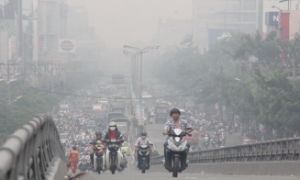 Chất lượng không khí thấp: Tổng cục Môi trường khuyến cáo người dân hạn chế ra ngoài
