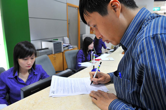 Top 10 công ty chứng khoán dẫn đầu nắm tới 49,87% thị phần môi giới cổ phiếu và chứng chỉ quỹ trên HOSE trong quý 2/2010.
