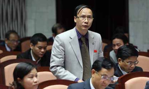 Hà Nội có ưu ái doanh nghiệp bất động sản?