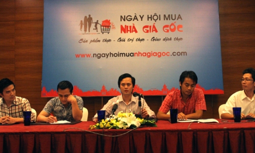 “Ngày hội mua nhà giá gốc” và những chuyện khôi hài