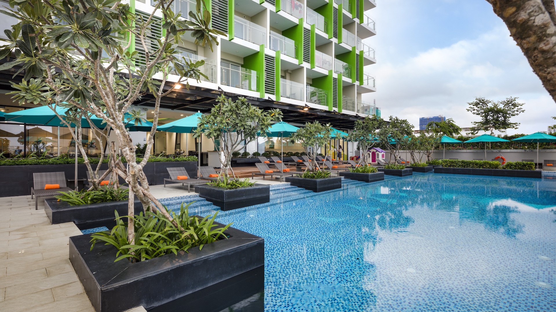 Sở hữu Ariyana đồng nghĩa với việc khách hàng sẽ được nghỉ 15 đêm miễn phí mỗi năm ngay tại chính căn hộ của mình.