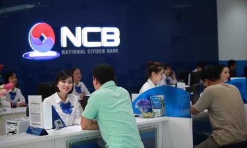 Ngân hàng thương mại đầu tiên báo lỗ trong quý 2