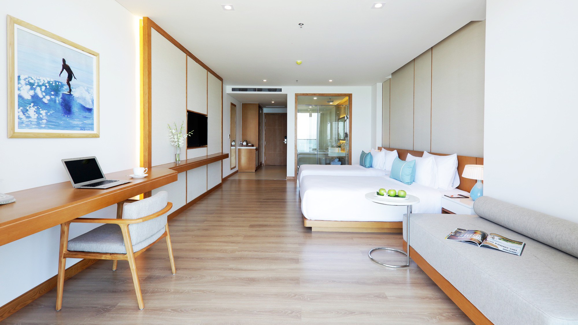 Trong mỗi căn hộ là một không gian yên tĩnh, thoải mái, với những gam màu ấm áp, trang thiết bị hiện đại.