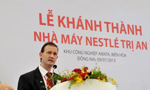 Thêm “ông lớn” Nestlé vừa lỗ khủng vừa mở rộng