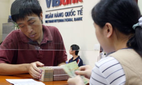 Giữ nguyên mức lãi suất cơ bản