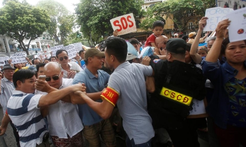 Chính phủ muốn giải quyết cơ bản các vụ khiếu kiện đông người trong 2017