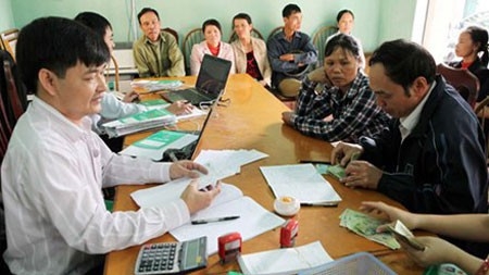 Nguồn vốn tín dụng chính sách từ ngân hàng đã hỗ trợ cho hơn 34 triệu lượt hộ nghèo và các đối tượng chính sách, giúp 4,5 triệu hộ vượt qua ngưỡng nghèo