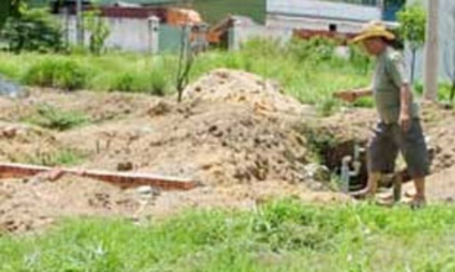 Quy định mới về đền bù đất: Bối rối lúc 