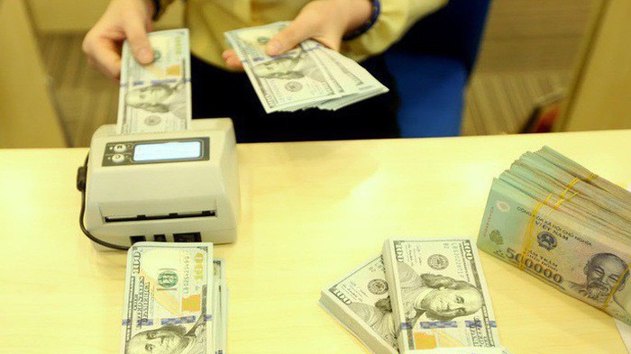 Theo Ngân hàng Nhà nước, thời gian qua, dự trữ ngoại hối nhà nước đã cải thiện nhưng chưa thực sự vững chắc và vẫn thấp hơn mức tối thiểu theo thông lệ quốc tế.