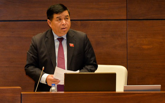 Bộ trưởng Nguyễn Chí Dũng cho biết: Chính phủ chia các quy hoạch đã được duyệt làm hai loại: với loại quy hoạch được xác định là phù hợp thì sẽ thực hiện hết thời kỳ quy hoạch; loại không phù hợp thì phải được điều chỉnh theo quy định của luật quy hoạch mới. <br>