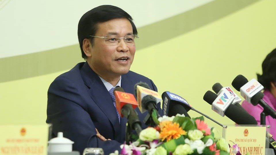 Tổng thư ký Quốc hội  Nguyễn Hạnh Phúc trả lời báo chí tại cuộc họp báo - Ảnh: Quang Phúc 