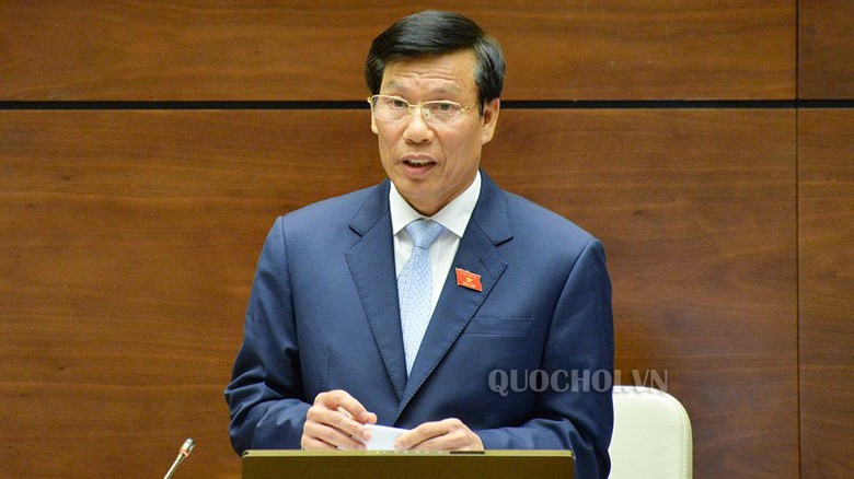 Bộ trưởng Bộ Văn  hoá - thể thao và du lịch Nguyễn Ngọc Thiện tại Quốc hội.