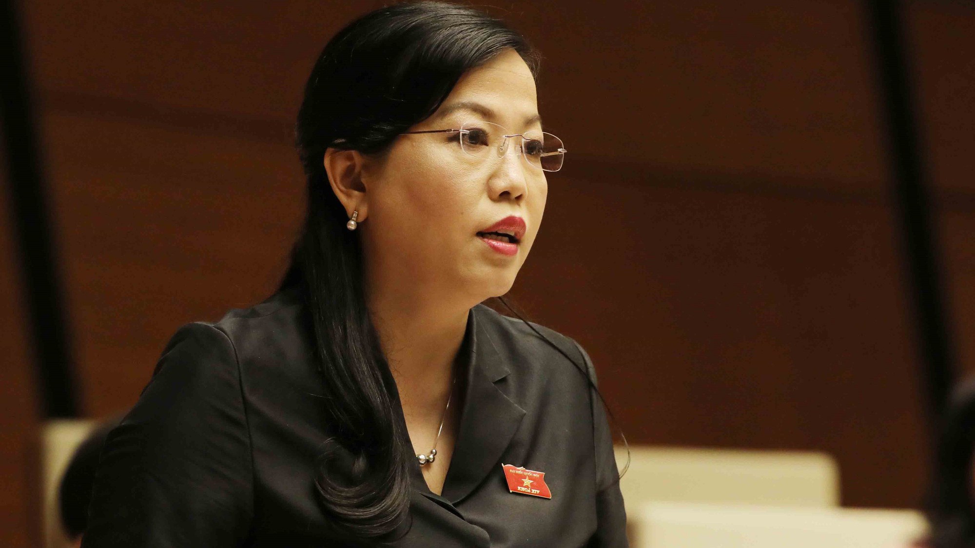 Trưởng ban Dân nguyện Nguyễn Thanh Hải chất vấn Bộ trưởng Bộ Giáo dục và đào tạo Phùng Xuân Nhạ