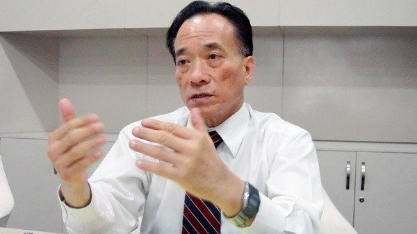 Chuyên gia tài chính ngân hàng hàng Nguyễn Trí Hiếu