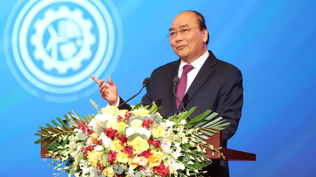 Thủ tướng Nguyễn Xuân Phúc phát biểu tại Hội nghị Thủ tướng Chính phủ với doanh nghiệp - Ảnh: Quang Phúc.