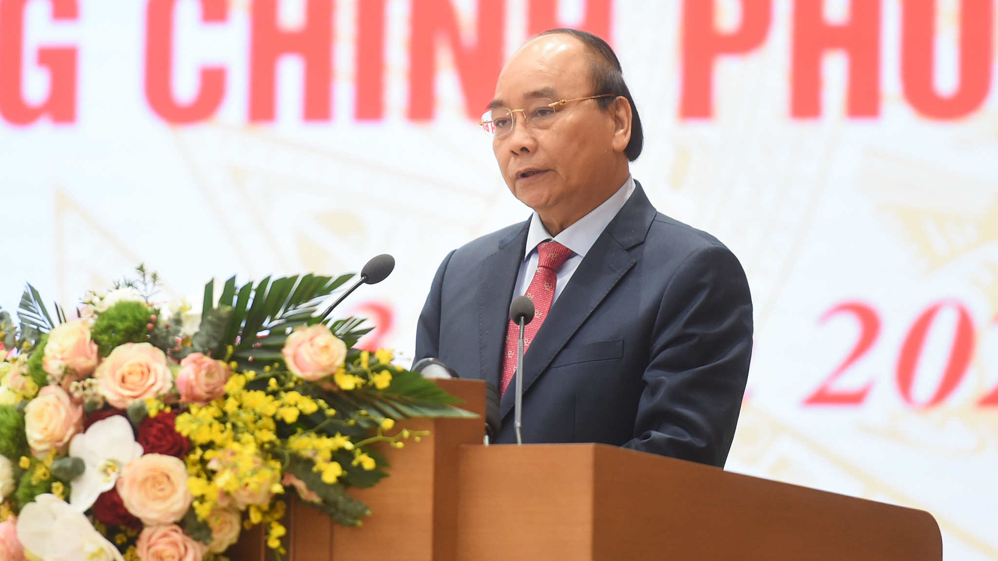 Thủ tướng Nguyễn Xuân Phúc phát biểu Hội nghị trực tuyến toàn quốc tổng kết 5 năm hoạt động của Tổ công tác của Thủ tướng - Ảnh VGP
