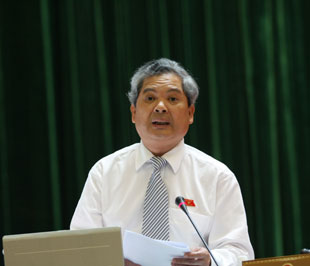 Bộ trưởng Phạm Khôi Nguyên trả lời chất vấn trước Quốc hội - Ảnh : LQP.