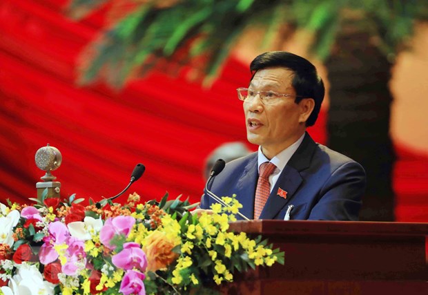 Đồng chí Nguyễn Ngọc Thiện, Ủy viên Trung ương Đảng, Bí thư Ban cán sự đảng, Bộ trưởng Bộ Văn hóa, Thể thao và Du lịch tham luận về 
