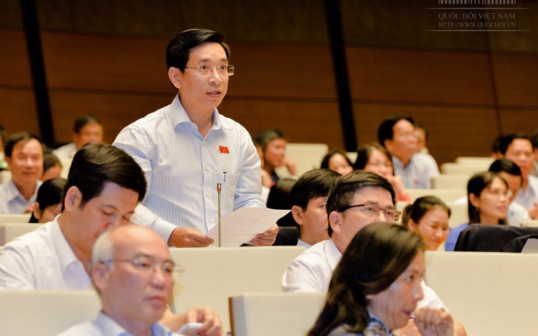 Đại biểu Nguyễn Văn Cảnh tại nghị trường.