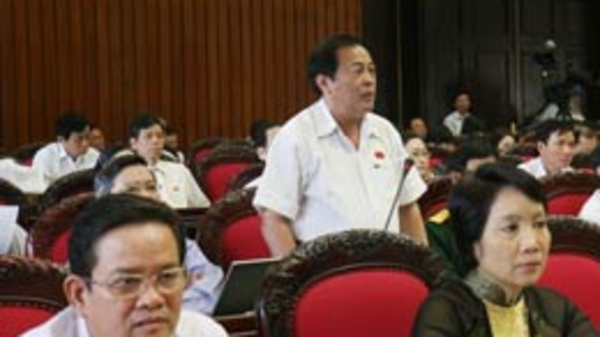 Kinh tế, xã hội qua góc nhìn của 64 đại biểu Quốc hội