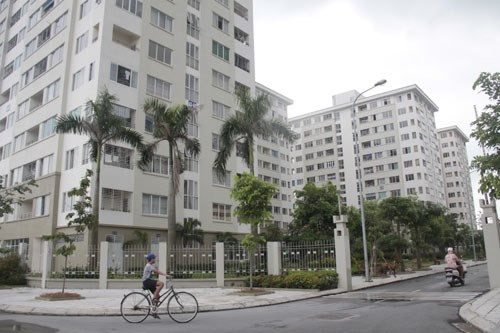 Về điều kiện diện tích nhà ở, quy định của Chính phủ hiện nay chỉ ở mức 5m2/người sẽ được nhập khẩu Hà Nội, Tp.HCM.<br>