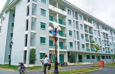 Thiếu vốn đầu tư vẫn là một rào cản lớn đối với nhiều dự án nhà thu nhập thấp hiện nay.