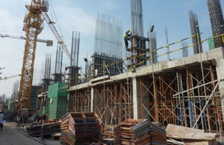 Lãnh đạo Ngân hàng Nhà nước cho rằng, việc cấp thêm vốn cho bất động sản trong thời gian tới cũng cần phải được cân nhắc kỹ.