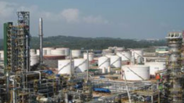 Chậm nhất 25/2/2010, bàn giao Nhà máy Lọc dầu Dung Quất