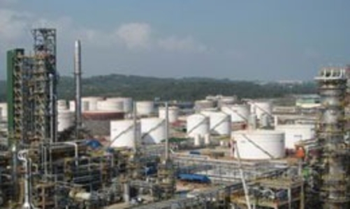 Nhà máy Lọc dầu Dung Quất nhập lô dầu thô đầu tiên