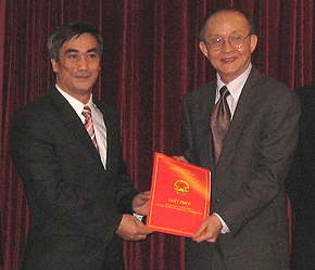 Trong hơn một tháng qua, Bộ Tài chính đã cấp giấy phép cho hai công ty bảo hiểm nhân thọ nước ngoài hoạt động tại Việt Nam.