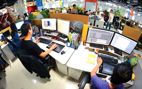<span style="font-family: &quot;Times New Roman&quot;; font-size: 14.6667px;">Trong thời gian tới, mức lương bình quân trong ngành công nghệ thông tin dự báo sẽ ngày càng tăng nhanh, do đó Việt Nam có thể mất cạnh tranh với nhiều nước trong khu vực.</span>