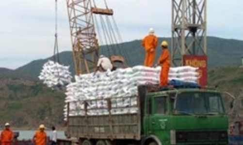 Vì sao Chính phủ tiếp tục kích cầu?