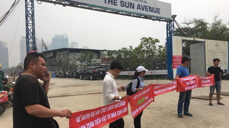 Bên ngoài dự án The Sun Avenue của Novaland - Ảnh: Infonet.