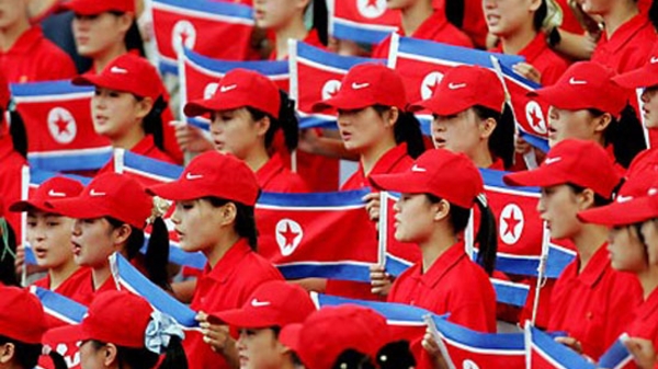 Phụ nữ Triều Tiên được phép mặc quần tây