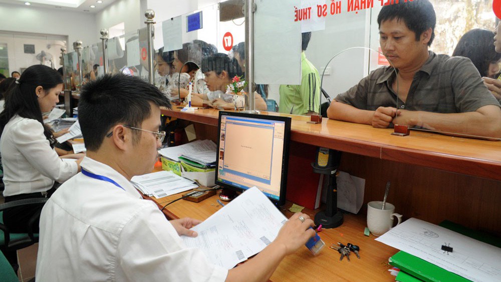 Ngoài cắt giảm nhân sự, Bộ Tài chính còn cải cách thu gọn đầu mối bộ máy hành chính của cơ quan Bộ - Ảnh minh họa