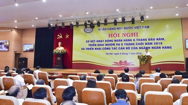 Ước tính toàn hệ tống các tổ chức tín dụng đã xử lý được 937,5 nghìn tỷ đồng nợ xấu.