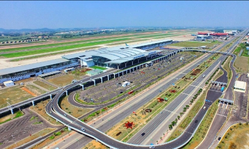 Bộ Giao thông xin Thủ tướng bố trí vốn cải tạo đường băng Nội Bài, Tân Sơn Nhất