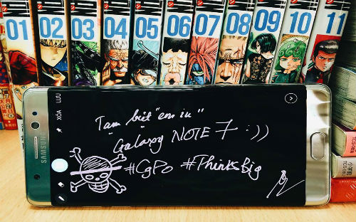 Một người dùng chia tay chiếc Note 7 trước khi trả lại cho Samsung.