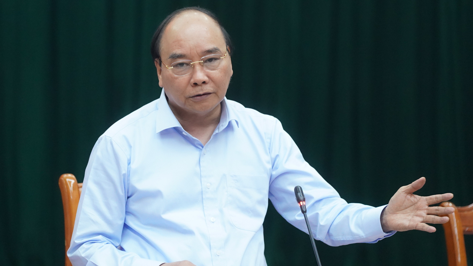 Thủ tướng Chính phủ giao Bộ Tài chính đề xuất, nghiên cứu sửa Nghị định 63 và Nghị định 136 về một số điểm bất hợp lý để tạo thuận lợi cho các nhà tài trợ, bảo đảm quản lý các nguồn tài trợ công khai, minh bạch, nhân văn.