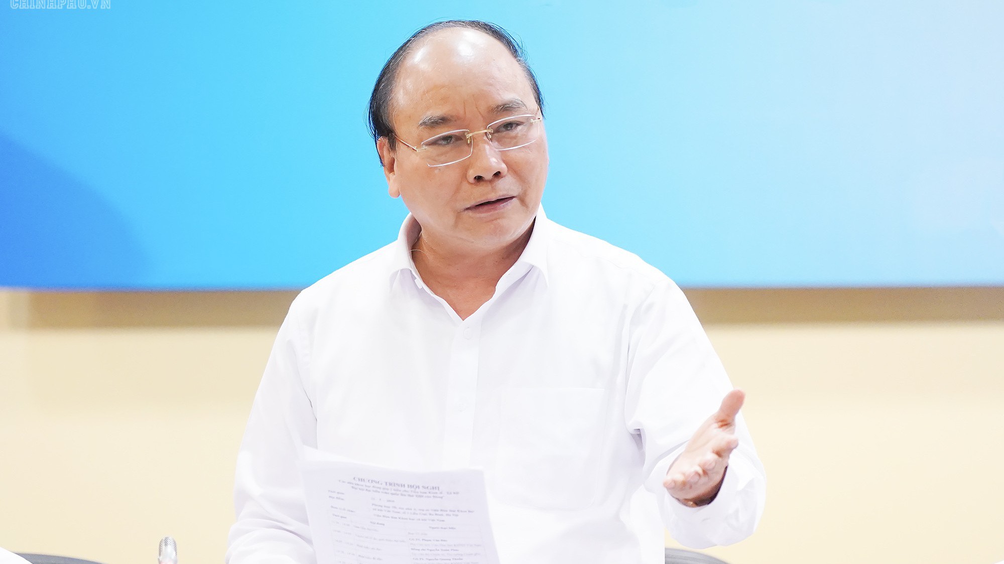 Thủ tướng cho rằng, không để nước đến chân mới nhảy, không để mất niềm tin, mất chế độ, phải sửa cái sai, cái khiếm khuyết.