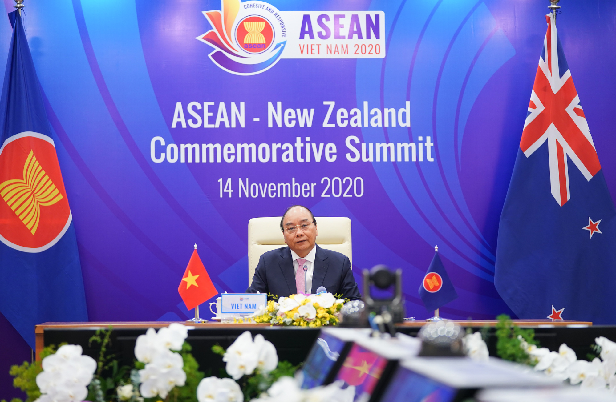 Thủ tướng Nguyễn Xuân Phúc chủ trì Hội nghị Cấp cao kỷ niệm 45 năm quan hệ ASEAN – New Zealand - Ảnh: VGP