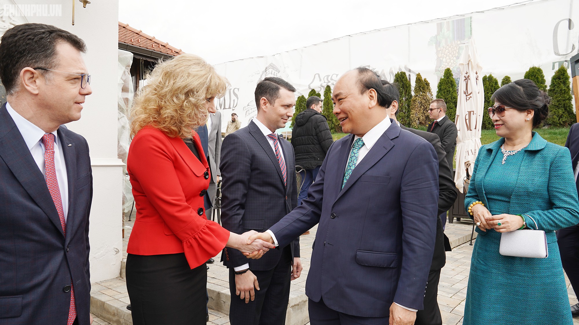 Thủ tướng Nguyễn Xuân Phúc thăm và làm việc tại tỉnh Prahova, một trong những địa phương có tiềm năng phát triển kinh tế nhất của Romania. 