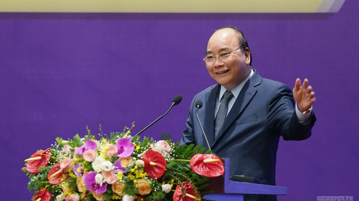 Thủ tướng Nguyễn Xuân Phúc phát biểu tại hội nghị chuyên đề về các giải pháp thúc đẩy phát triển ngành cơ khí Việt Nam - Ảnh: VGP