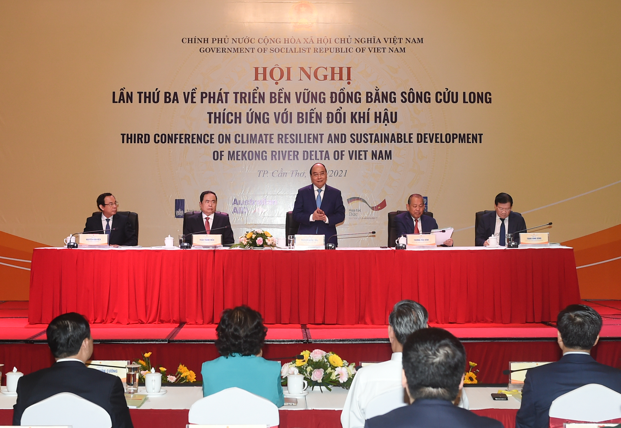 Thủ tướng Nguyễn Xuân Phúc chủ trì Hội nghị lần thứ 3 về phát triển bền vững Đồng bằng sông Cửu Long thích ứng với biến đổi khí hậu ngày 13/3 - Ảnh: VGP