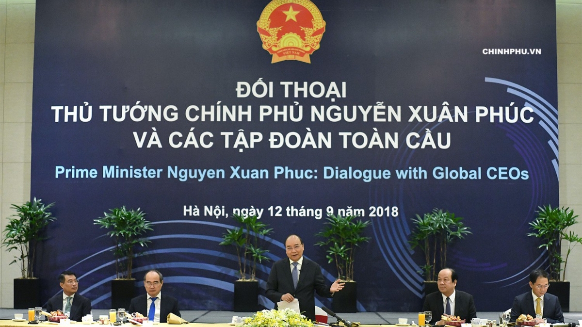Thủ tướng đối thoại với lãnh đạo các tập đoàn toàn cầu.